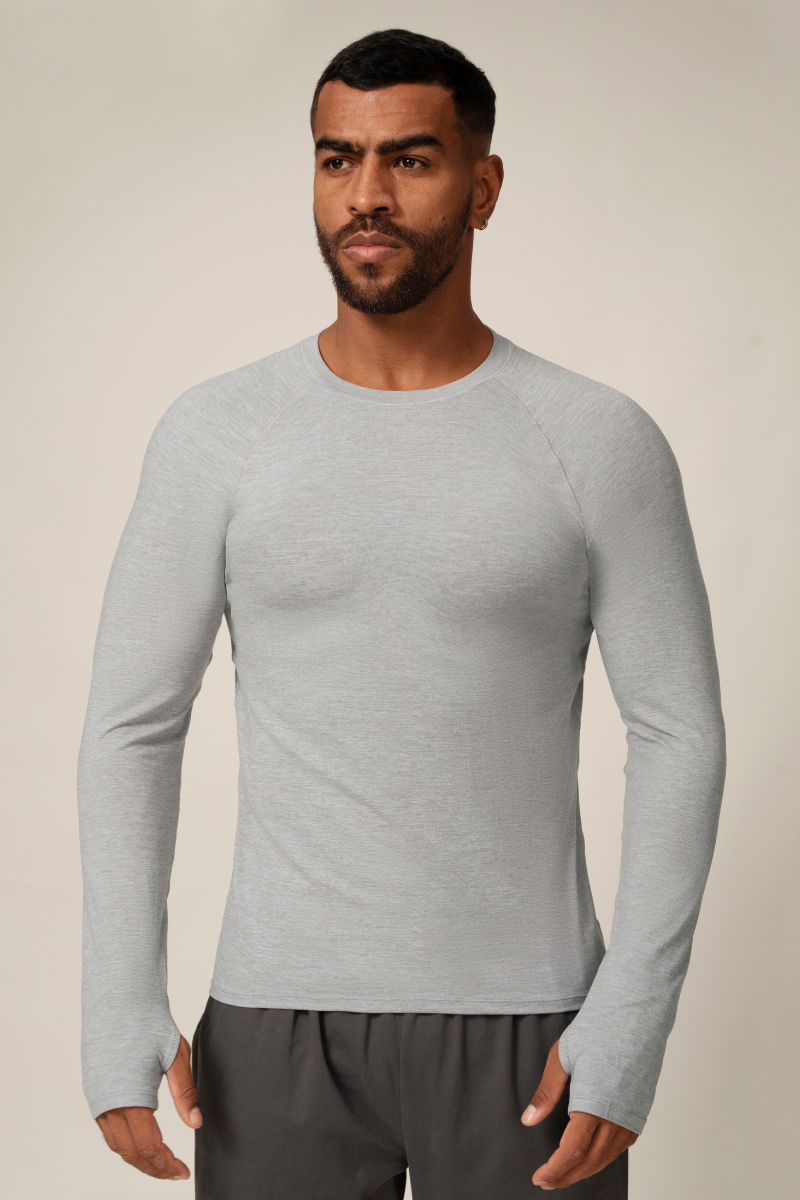 Men's Round-Neck Solid Fitted Long Sleeved Sports Shirt