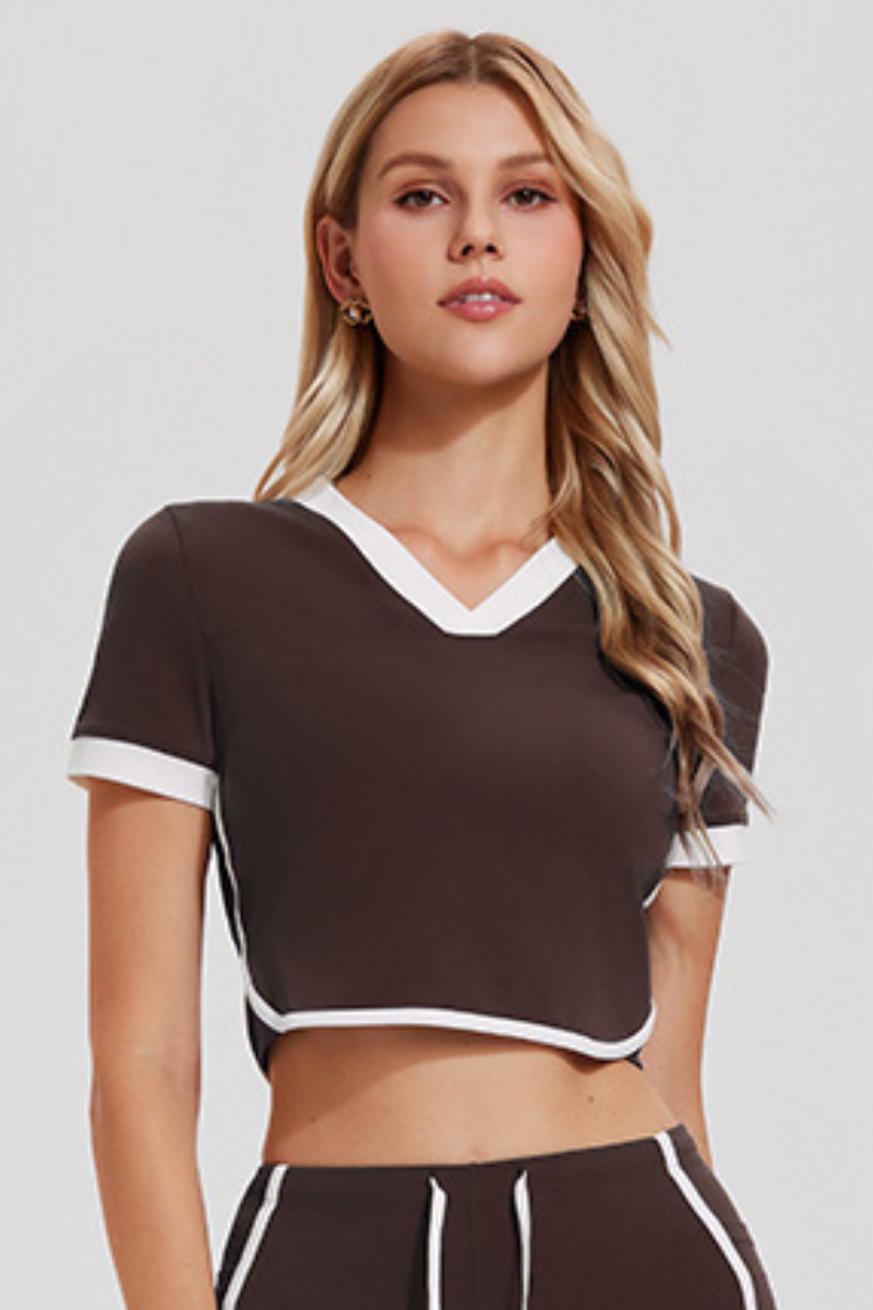 Women's Contrast Trim V-Neck Cropped Tennis T-shirt