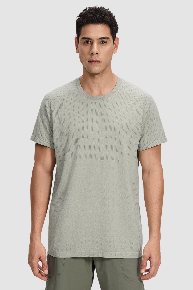Men's Summer Seamless Mesh Quick-Dry Breathable Tee