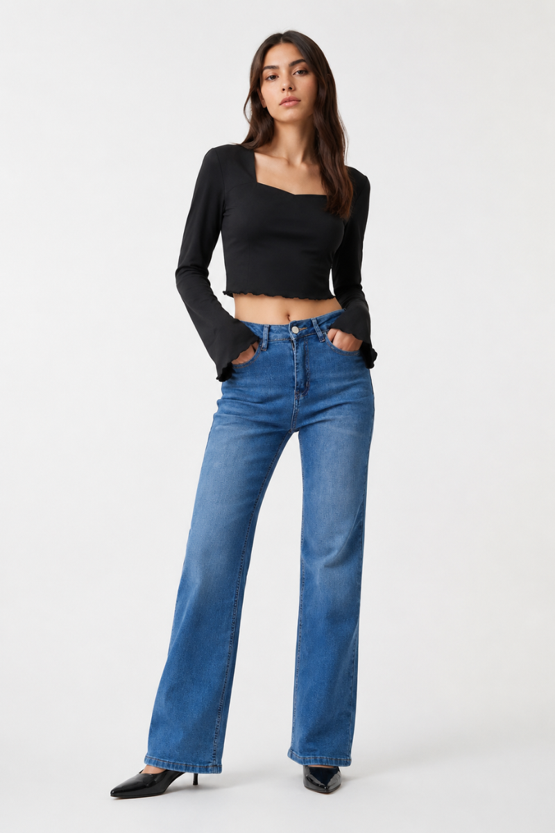 Women's Fall Vintage Distressed Straight-Leg Jeans
