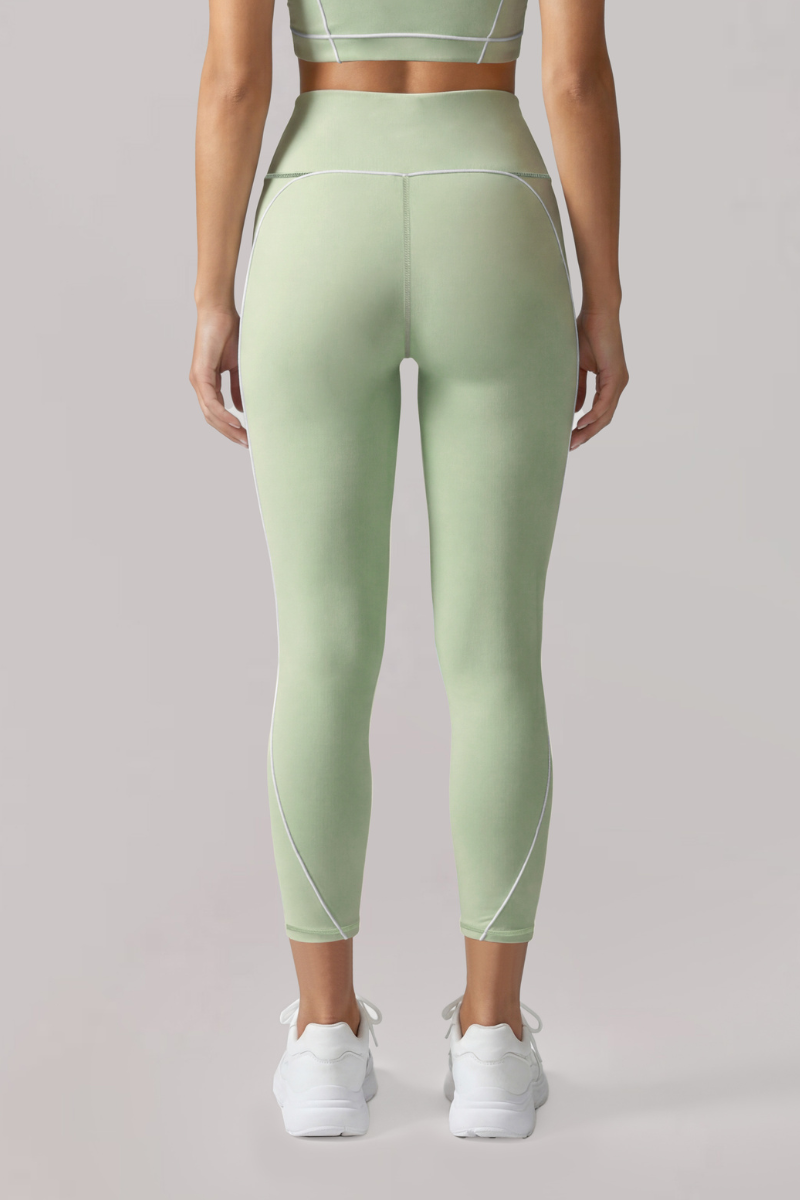 Women's Contrast-Line High-Waist Butt-Lifting Capri Leggings