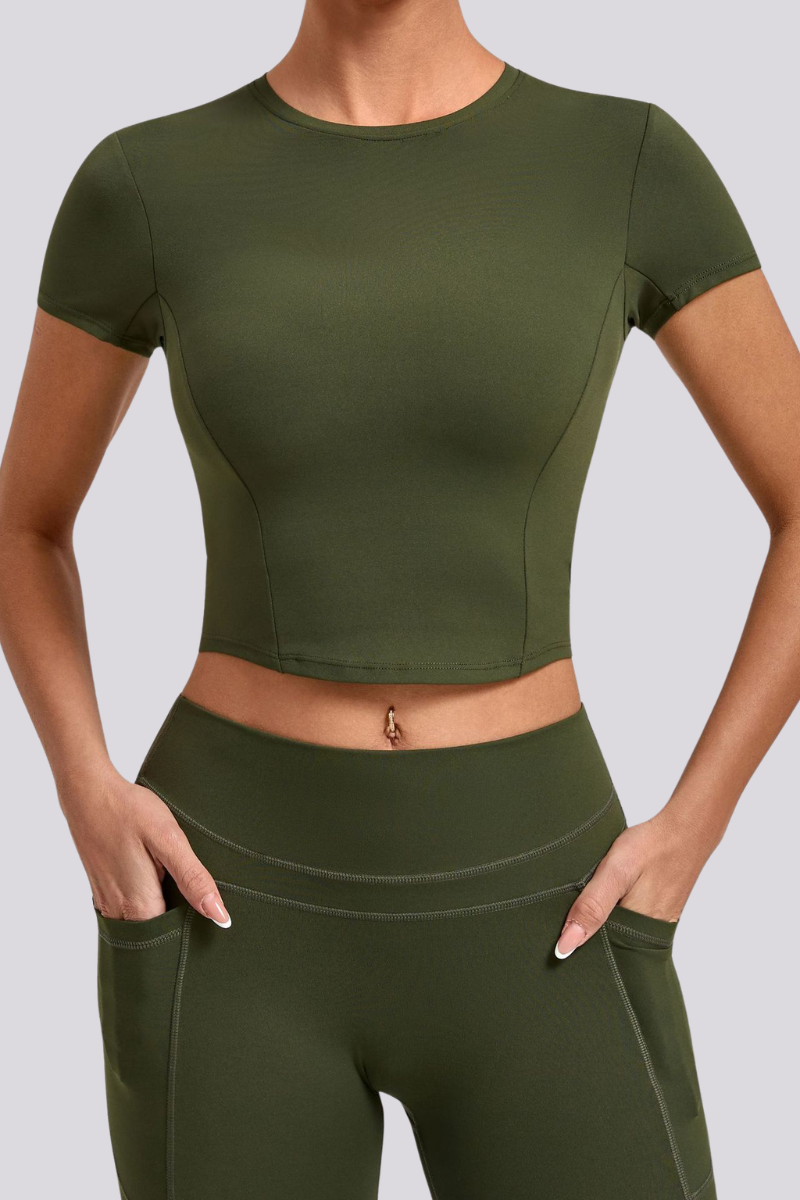 Women's Athletic Round-Neck Slim Fit Cropped T-shirt