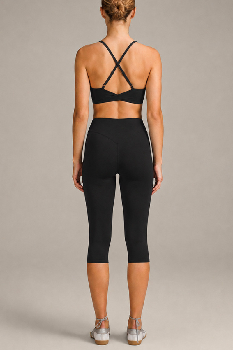 Women's Cross Adjustable Back V NeckBra And Capri Yoga Set