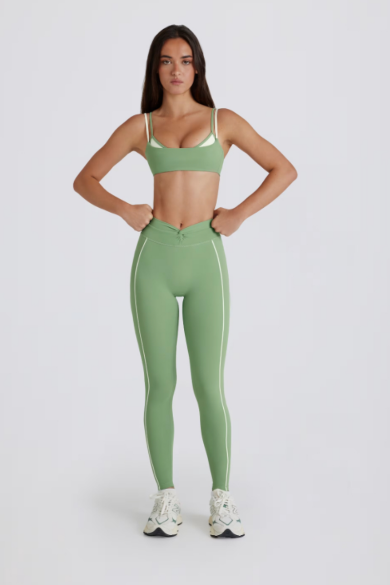 Women's Color Block Twist-Back Bra & Yoga Leggings Set