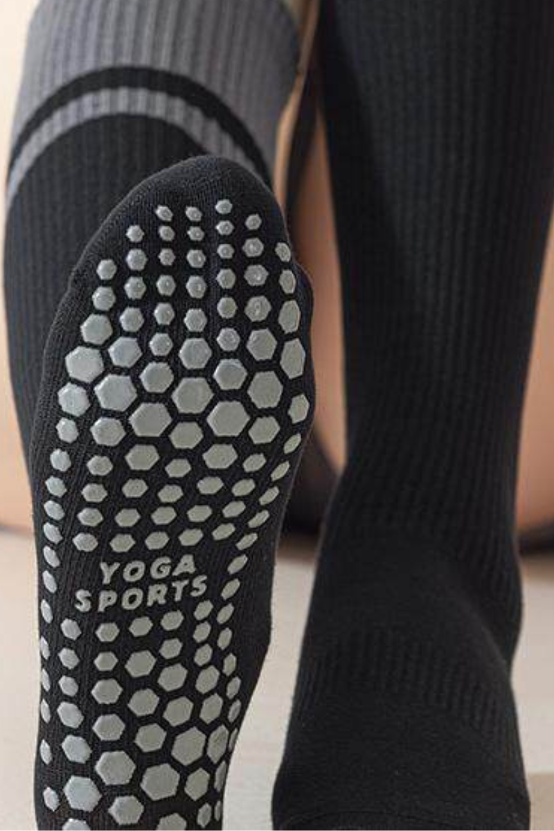 Non-Slip Grippy Dots Knee-High Yoga  Pilates Socks