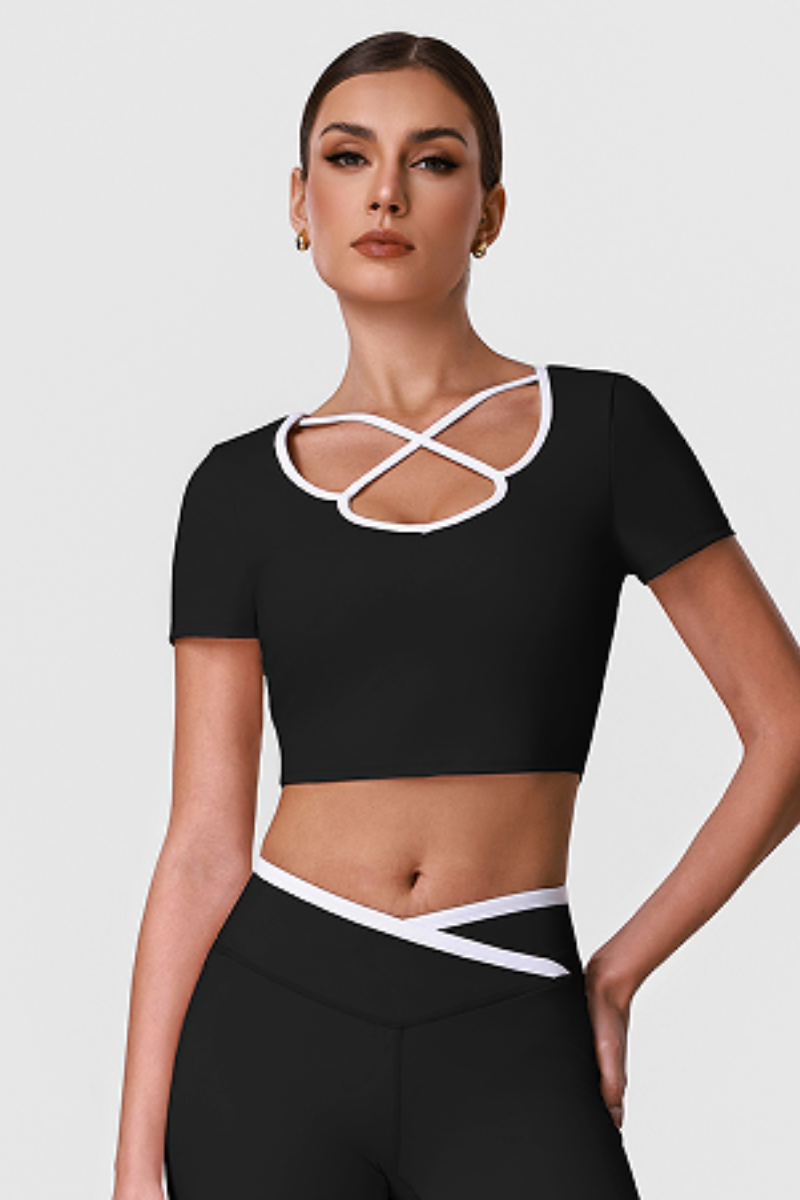Women's Contrast Cross Cutout Neckline Cropped Workout Tee