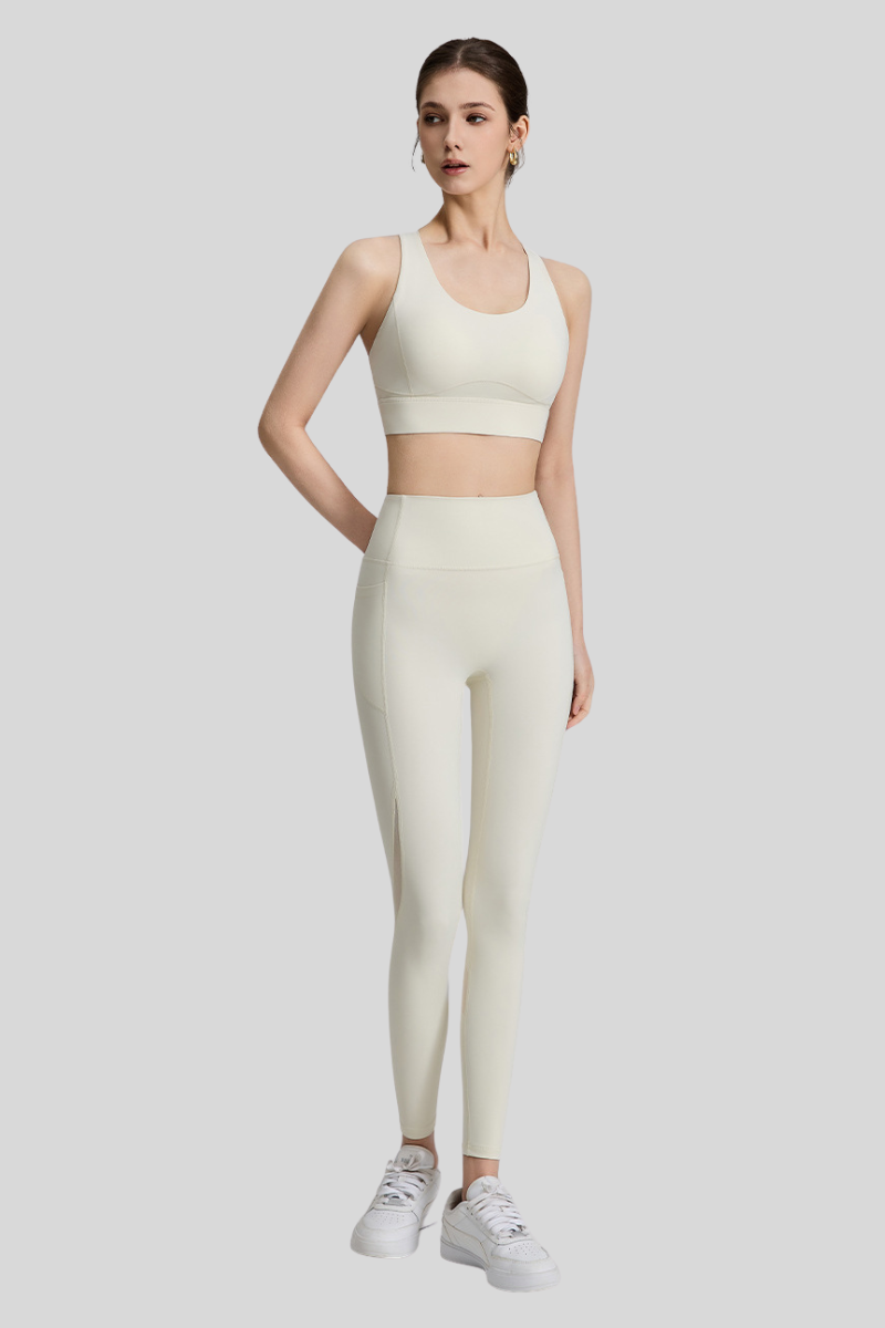 Women's Athletic Sets:U-neck Bra And Mesh-Panel Leggings