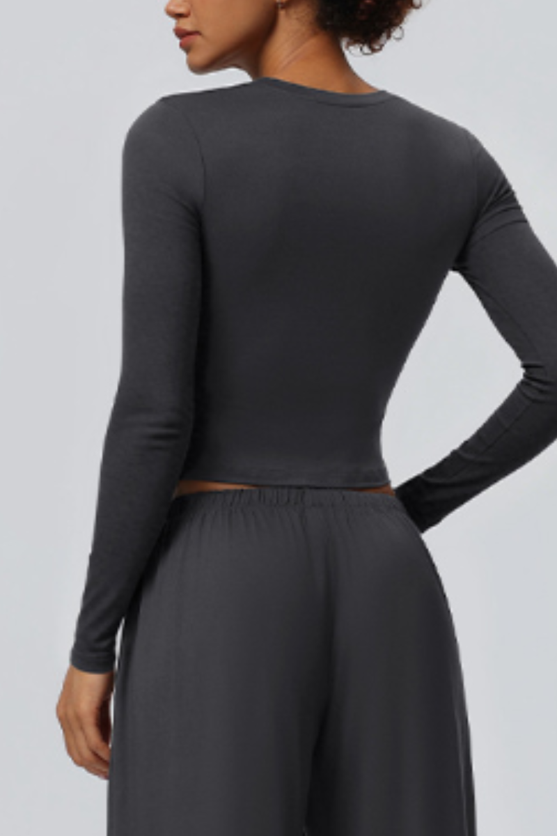 Women's Crew Neck Cropped Long Sleeve Athletic Top