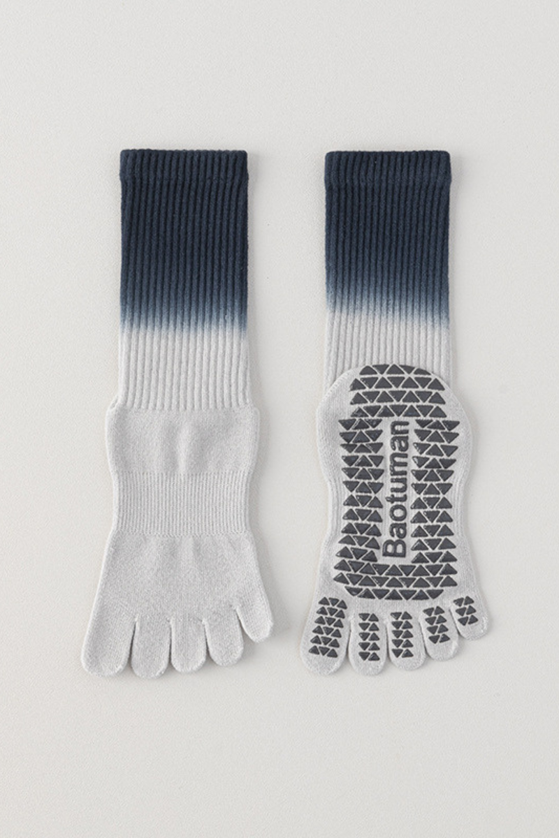 Women's Gradient Separator Anti-Slip Yoga Crew Cotton Socks