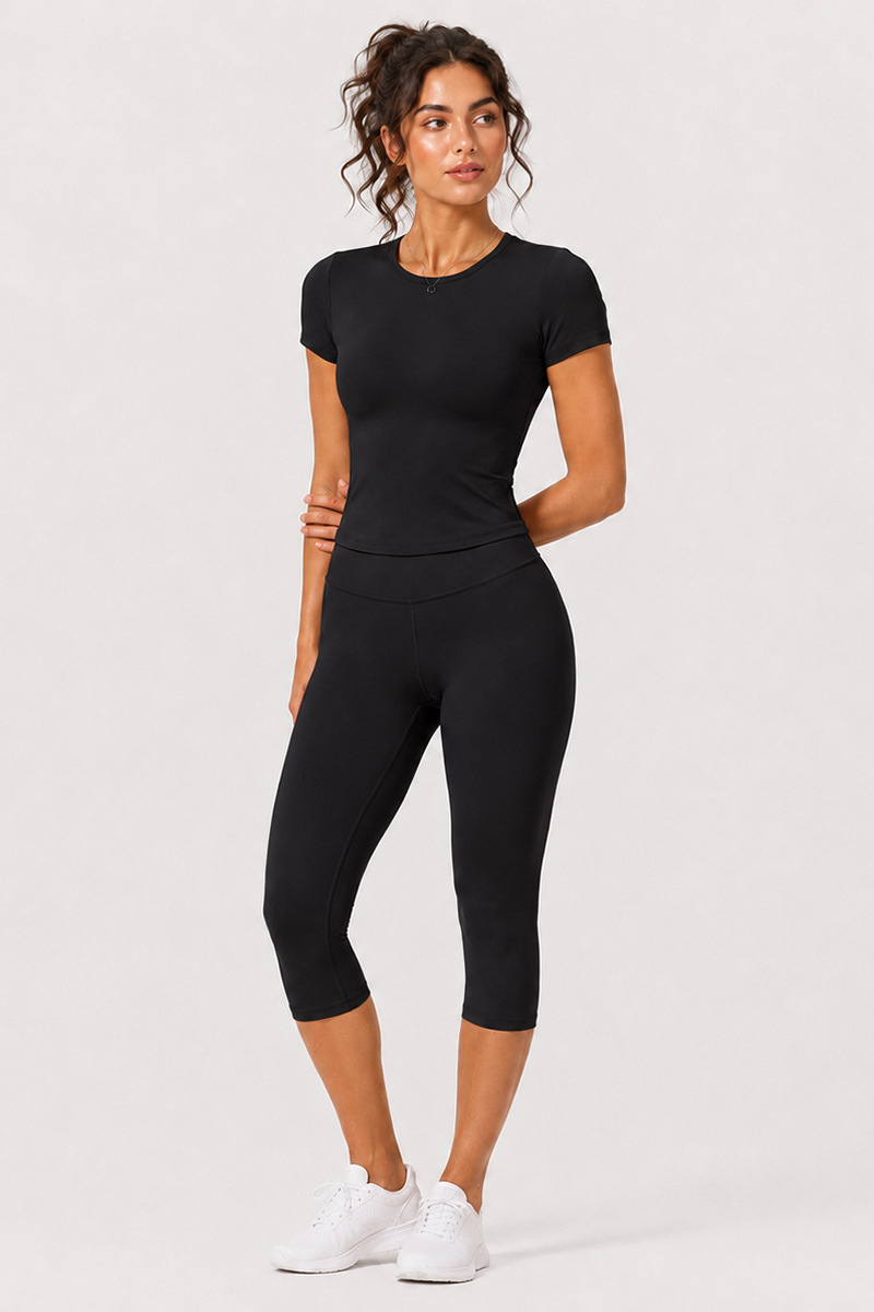 Women's Cropped Crew Neck Tee & Capri Leggings Workout Sets