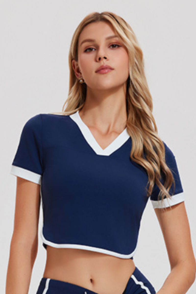 Women's Contrast Trim V-Neck Cropped Tennis T-shirt