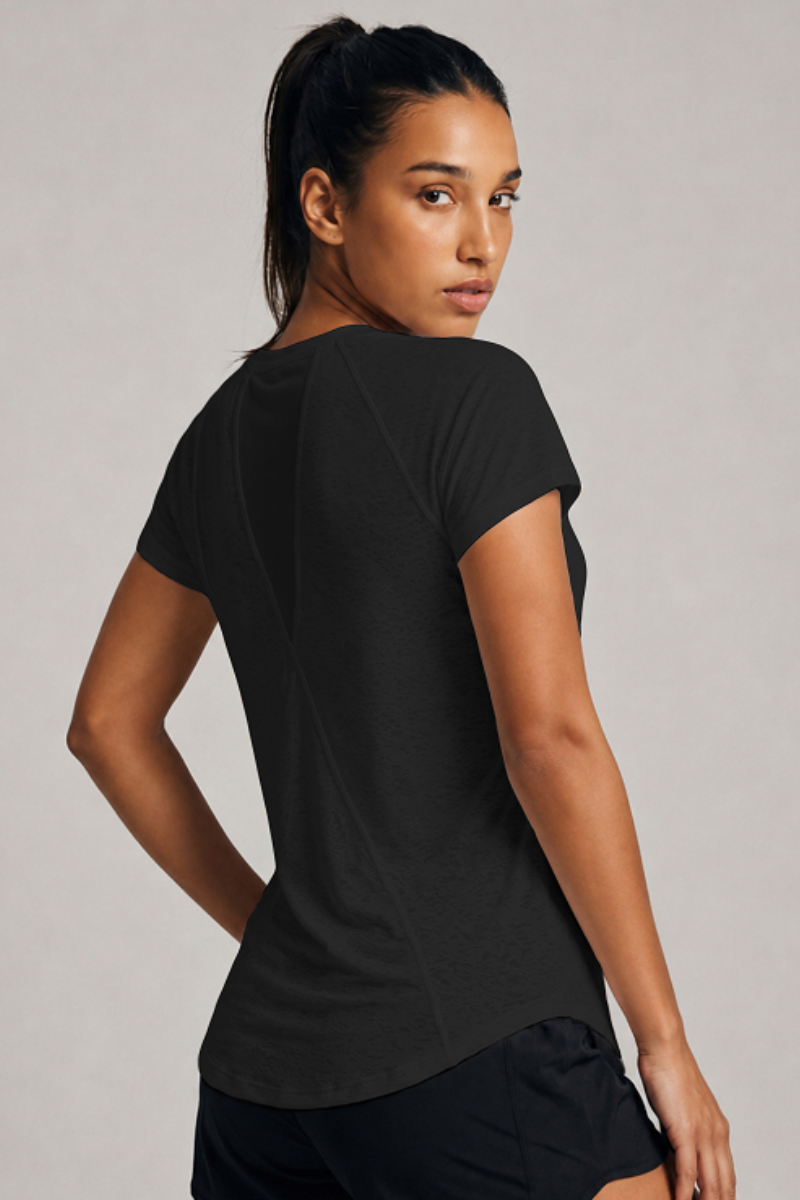 Women's Breathable Mesh Splicing Back Curved Hem T-shirt