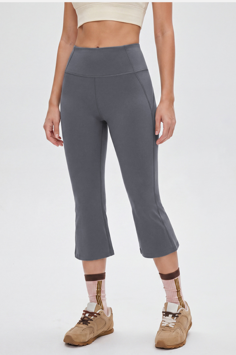 Women's Athletic High Waist Solid Flared Capri Pants