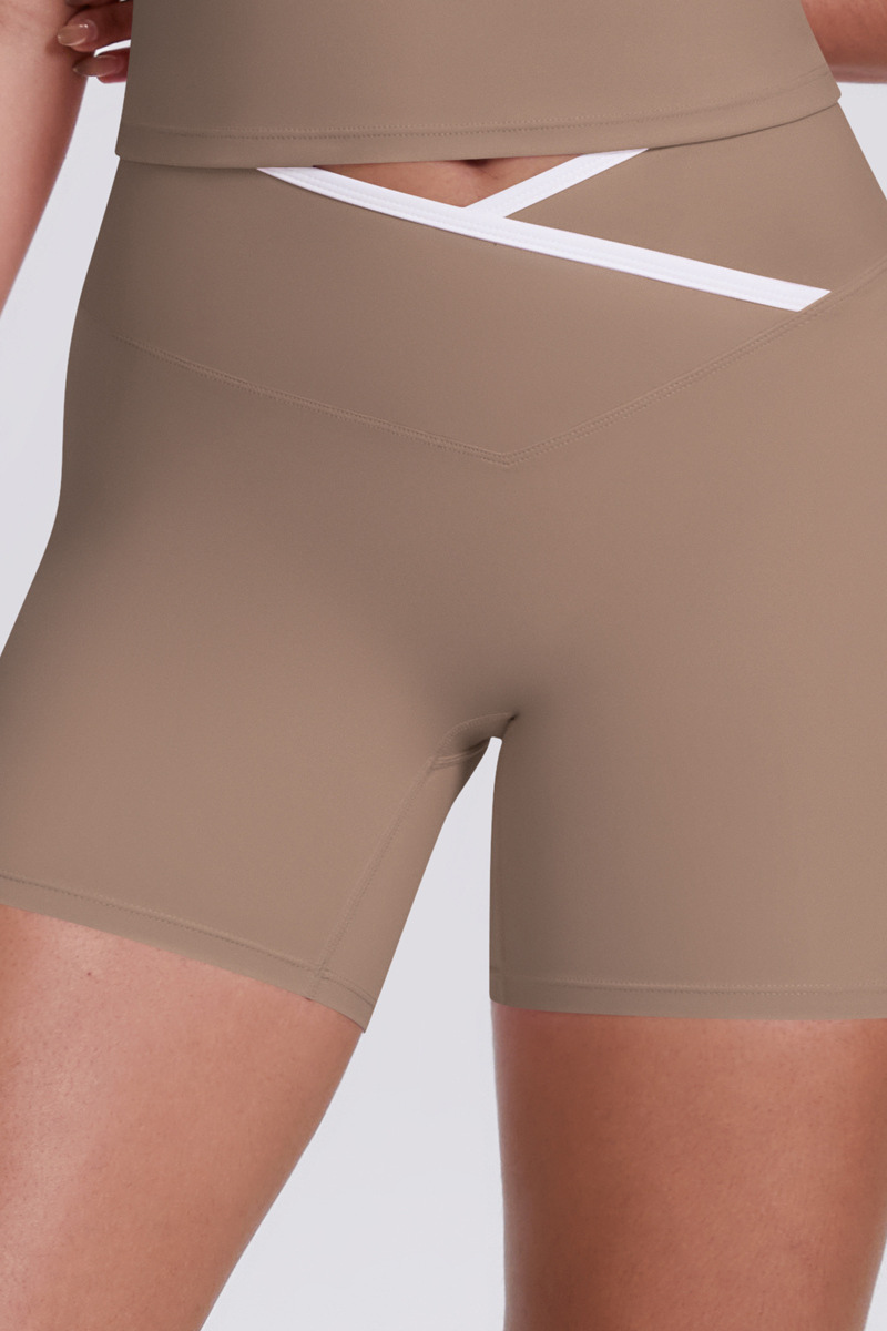 Women's Color Block Crisscrossed Tight-Fitting Shorts.