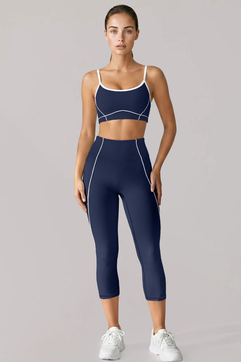 Women's Contrast-Line Bra And Capri Leggings Yoga Set