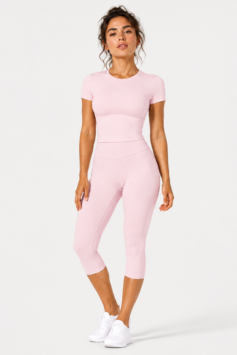 Women's Cropped Crew Neck Tee & Capri Leggings Workout Sets