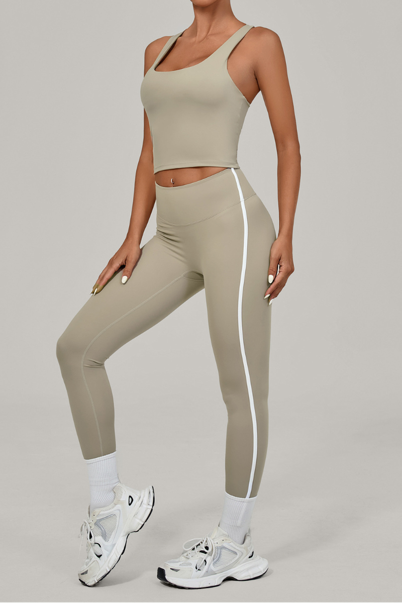 Women Athletic Sets:U-neck Cropped Tank Top And Leggings